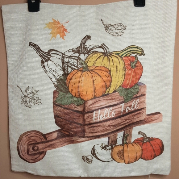 NEW Set of 4 Fall/Thanksgiving Pillowcovers - gnomes, Fall colors - Picture 7 of 11